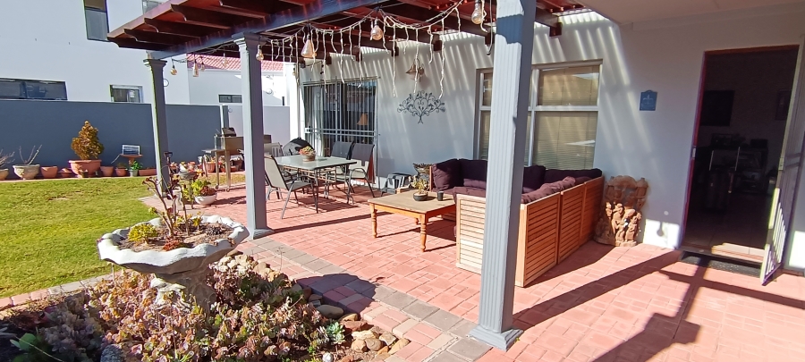 3 Bedroom Property for Sale in Port Owen Western Cape